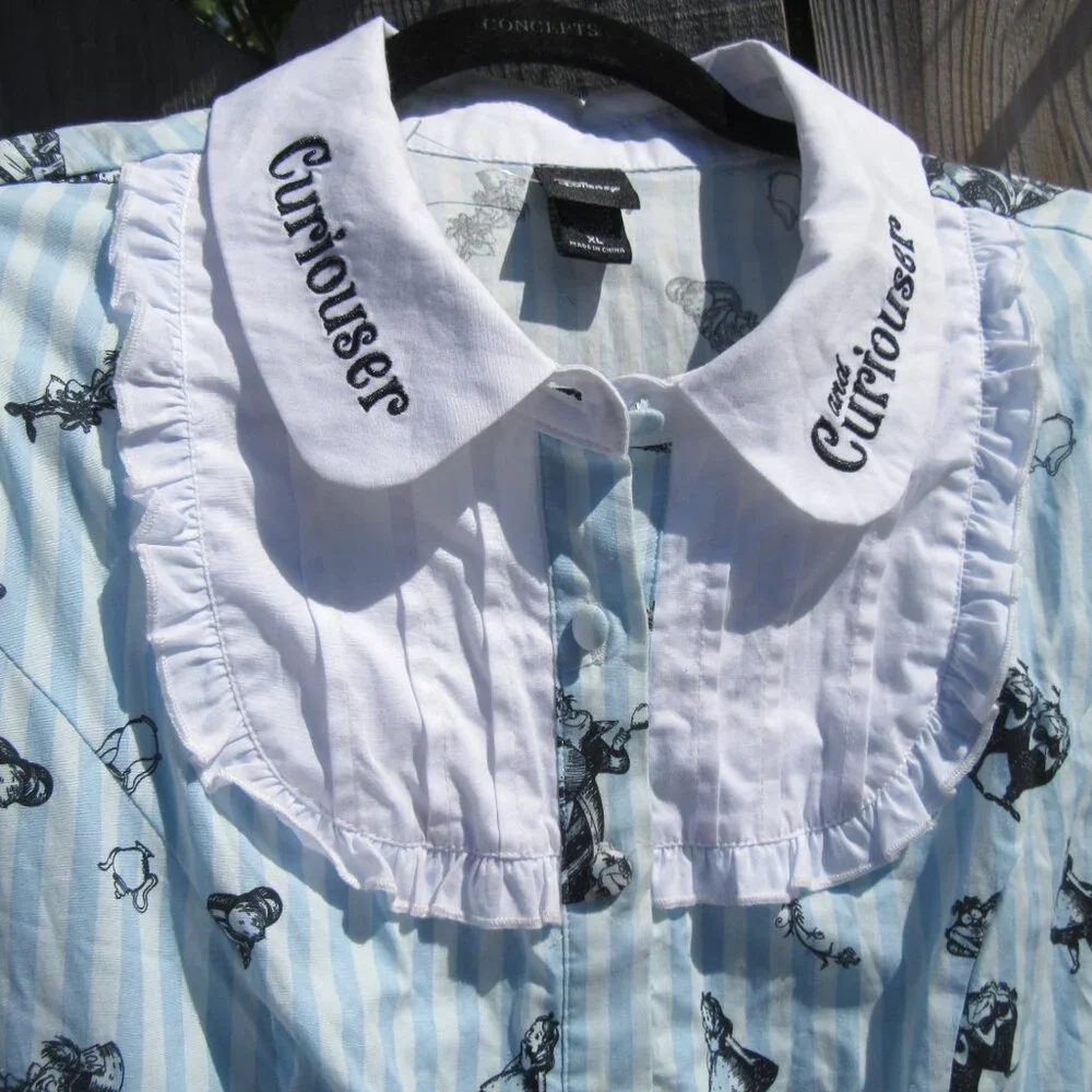 Disney Alice In Wonderland Curiouser And Curiouser Dress Size XL - Picture 4 of 10